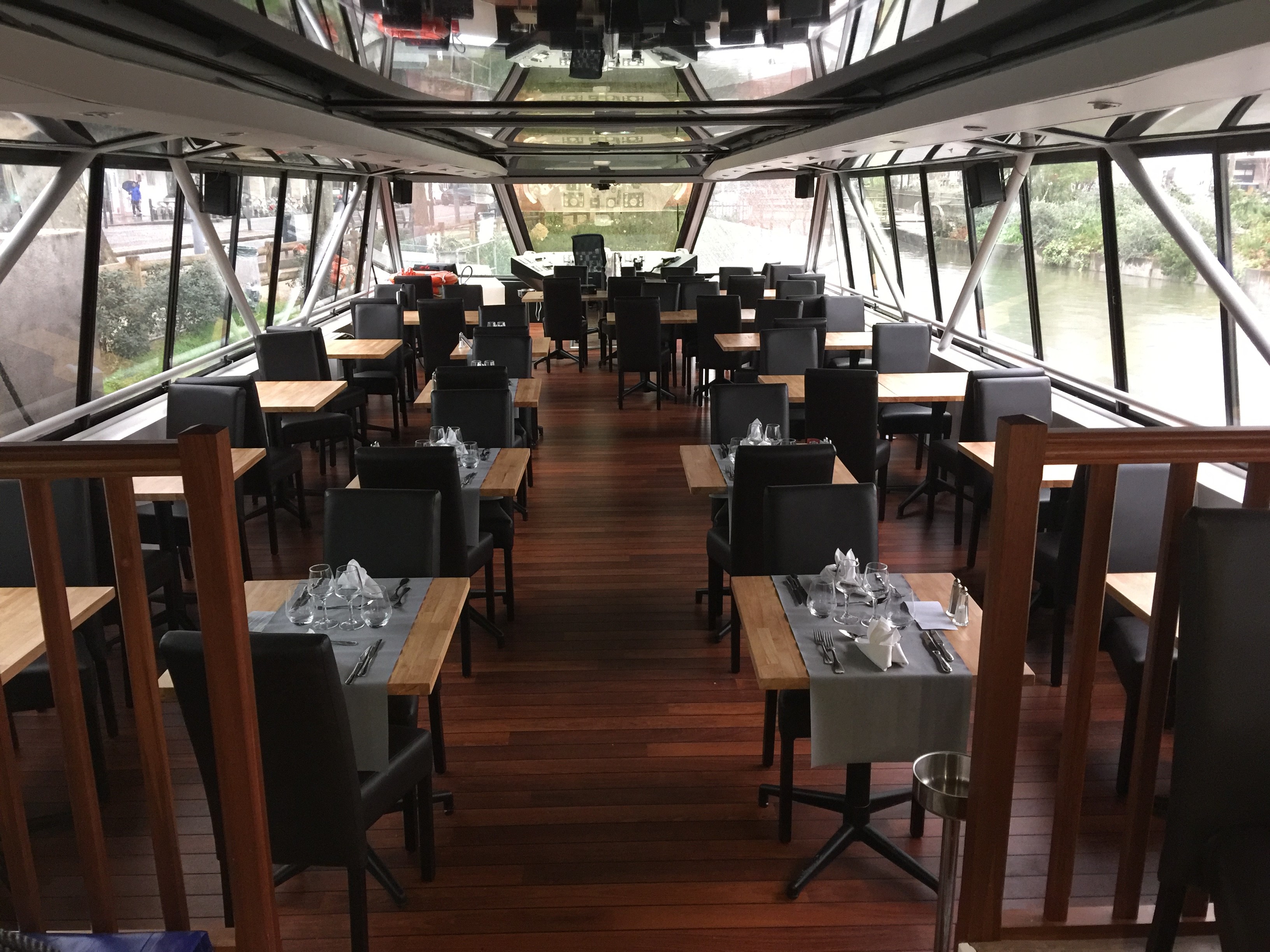 slider 0 Bateau Passagers Croisiere Restaurant 100 Pax